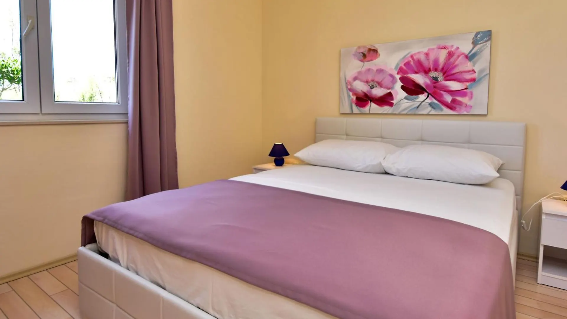 Dinjiška Apartment Melandura-8 By Interhome