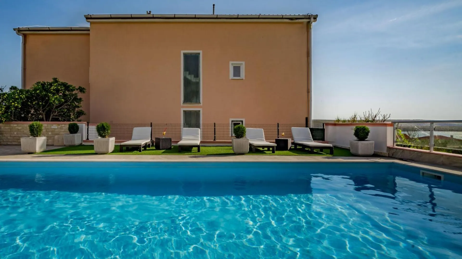 Dinjiška Apartment Melandura-8 By Interhome